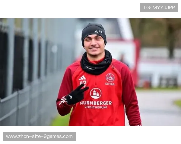 法兰克福为小将乌尊标价8000万欧，英超多队有意